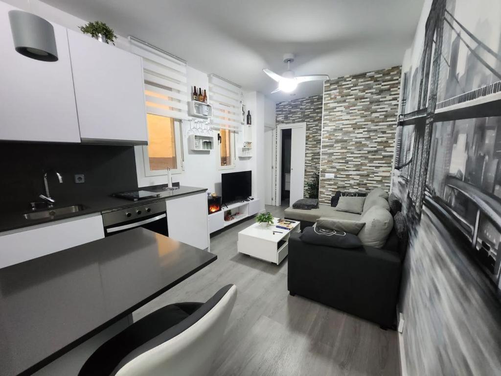 Embajadores, Apartamento Moderno Y Centrico Para 4 Madrid Dış mekan fotoğraf